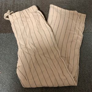 NWT Urban Outfitters Pinstriped Pants💛